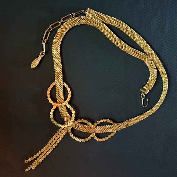 Short Gold Loop Necklace - Picture 6 of 6